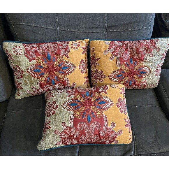 Pier 1 Embroidered Rectangular Throw Pillow Set of 3 Flowers Boho Kitsch Sequins - Picture 1 of 9